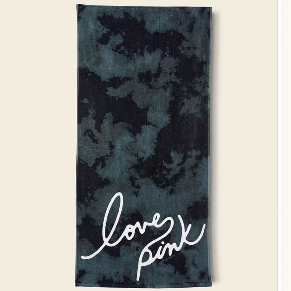 Victoria’s Secret PINK BEACH TOWEL